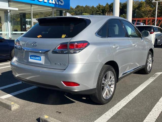 ＲＸ ＲＸ２７０ラディアントエアロスタイル　保証書／純正　ＨＤＤナビ／衝突安全装置／シートヒーター／車線逸脱防止支援システム／シート　フルレザー／パーキングアシスト　バックガイド／電動バックドア／ヘッドランプ　ＬＥＤ　革シート　バックカメラ（3枚目）