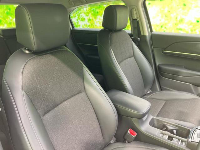 ヴェゼル eHEV Z 保証書/純正 9インチ SDナビ/衝突安全装置/シートヒーター/車線逸脱防止支援システム/シート ハーフレザー/電動バックドア/ヘッドランプ LED/ETC/EBD付ABS/横滑り防止装置 記録簿(4枚目)