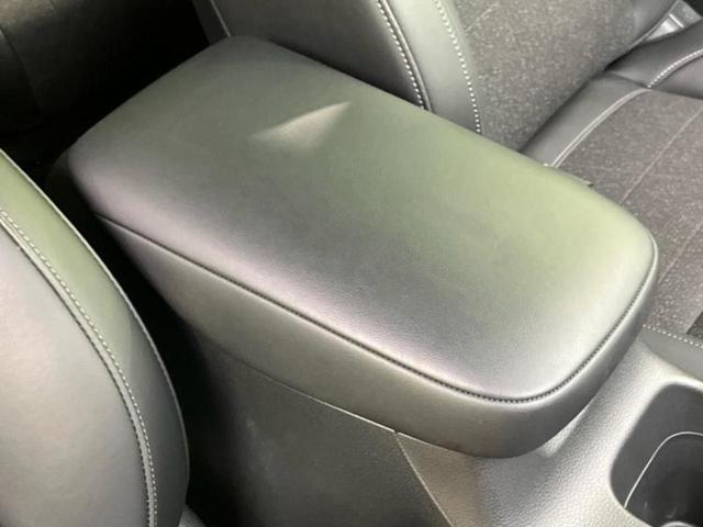 ヴェゼル eHEV Z 保証書/純正 9インチ SDナビ/衝突安全装置/シートヒーター/車線逸脱防止支援システム/シート ハーフレザー/電動バックドア/ヘッドランプ LED/ETC/EBD付ABS/横滑り防止装置 記録簿(33枚目)