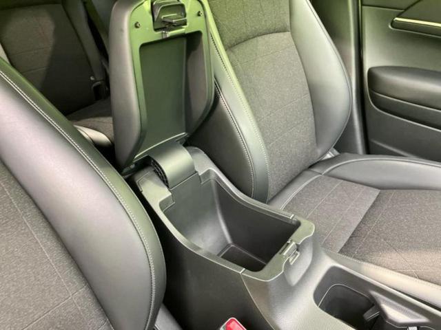 ヴェゼル eHEV Z 保証書/純正 9インチ SDナビ/衝突安全装置/シートヒーター/車線逸脱防止支援システム/シート ハーフレザー/電動バックドア/ヘッドランプ LED/ETC/EBD付ABS/横滑り防止装置 記録簿(34枚目)