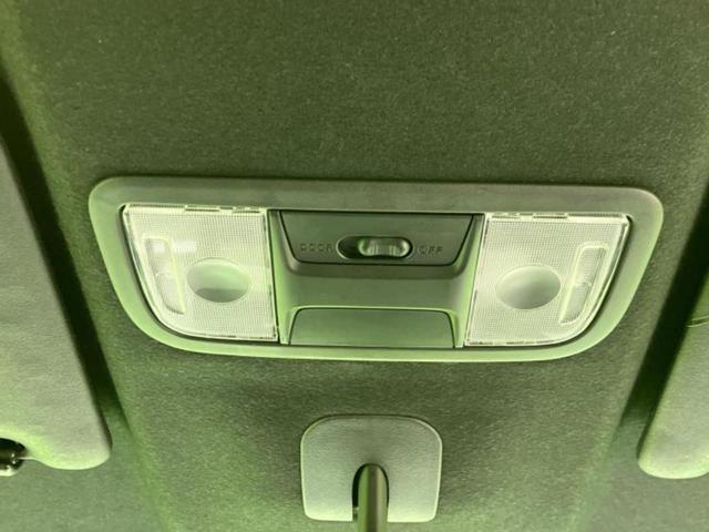 Ｎ－ＢＯＸカスタム Ｌスタイルプラスブラック　新品タイヤ／保証書／純正　８インチ　ＳＤナビ／衝突安全装置／両側電動スライドドア／シートヒーター／車線逸脱防止支援システム／ヘッドランプ　ＬＥＤ／ＥＴＣ／ＥＢＤ付ＡＢＳ／横滑り防止装置　レーンアシスト（30枚目）