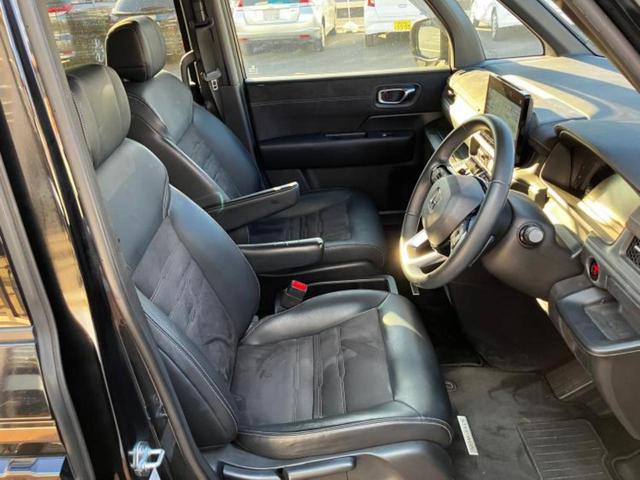 ステップワゴン ｅＨＥＶスパーダプレミアムライン　保証書／純正　１１．６インチ　ＳＤナビ／フリップダウンモニター　純正　１５．６インチ／ホンダセンシング／両側電動スライドドア／シートヒーター　全席／マルチビューカメラシステム　衝突被害軽減システム（5枚目）