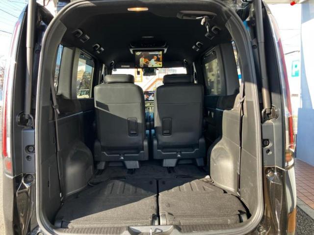 ステップワゴン ｅＨＥＶスパーダプレミアムライン　保証書／純正　１１．６インチ　ＳＤナビ／フリップダウンモニター　純正　１５．６インチ／ホンダセンシング／両側電動スライドドア／シートヒーター　全席／マルチビューカメラシステム　衝突被害軽減システム（8枚目）