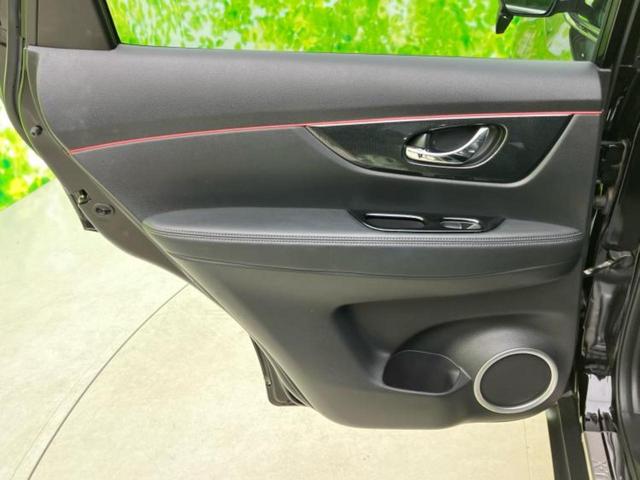 エクストレイル ４ＷＤ２０Ｘエマブレパッケージ　新品タイヤ／純正　８インチ　ＳＤナビ／フリップダウンモニター／衝突安全装置／シートヒーター／車線逸脱防止支援システム／ヘッドランプ　ＬＥＤ／Ｂｌｕｅｔｏｏｔｈ接続／ＥＴＣ／ＥＢＤ付ＡＢＳ　後席モニター（22枚目）