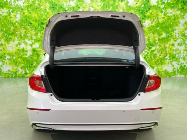 アコード EX サンルーフ/保証書/純正 SDナビ/衝突安全装置/シートヒーター/車線逸脱防止支援システム/シート フルレザー/ヘッドランプ LED/ETC/EBD付ABS/横滑り防止装置/アイドリングストップ(8枚目)
