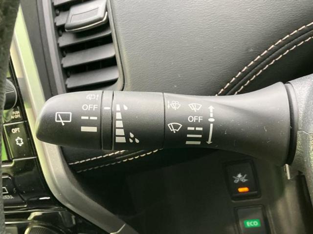 セレナ ハイウェイスターVセレクション2 純正 9インチ SDナビ/衝突安全装置/両側電動スライドドア/アラウンドビューモニター/車線逸脱防止支援システム/シート ハーフレザー/ヘッドランプ LED/USBジャック/ETC/EBD付ABS(17枚目)