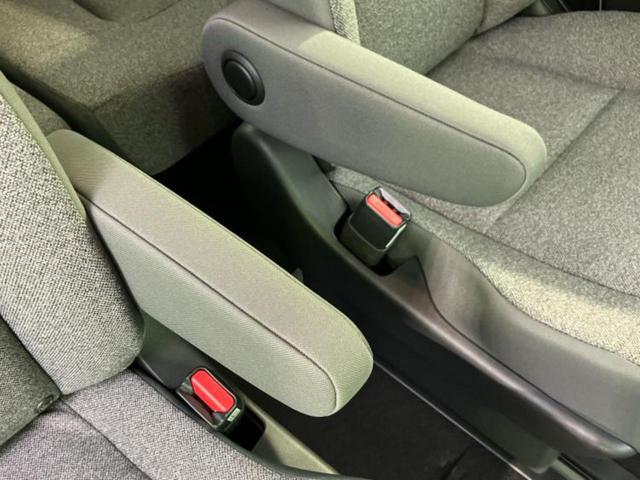 フリード ＡＩＲ　保証書／純正　８インチ　ナビ／ホンダセンシング／両側電動スライドドア／車線逸脱防止支援システム／登録済未使用車／ヘッドランプ　ＬＥＤ／ＵＳＢジャック／Ｂｌｕｅｔｏｏｔｈ接続／フルセグＴＶ／禁煙車（33枚目）