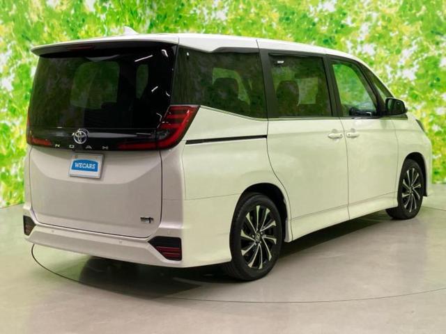 ノア ハイブリッドＳ－Ｚ　新品タイヤ／保証書／純正　ＳＤナビ／衝突安全装置／両側電動スライドドア／シートヒーター／車線逸脱防止支援システム／シート　ハーフレザー／電動バックドア／ヘッドランプ　ＬＥＤ／Ｂｌｕｅｔｏｏｔｈ接続（3枚目）