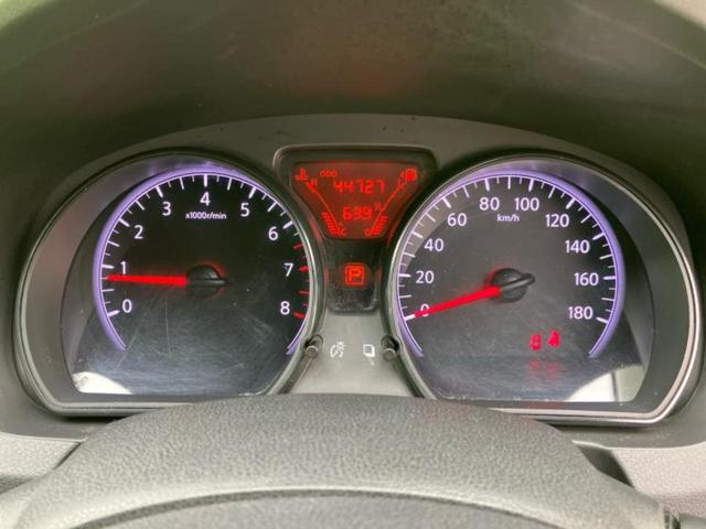 ノート X EBD付ABS/アイドリングストップ/エアバッグ 運転席/エアバッグ 助手席/パワーウインドウ/エンジンスタートボタン/キーレスエントリー/パワーステアリング/盗難防止システム/マニュアルエアコン(10枚目)