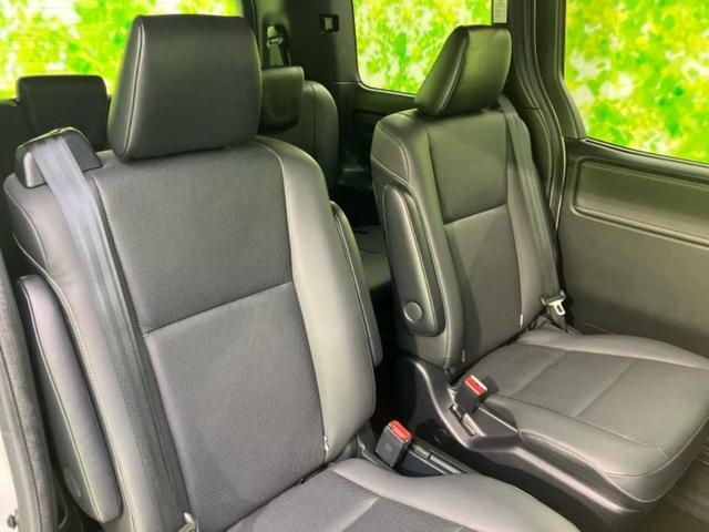 エスクァイア ハイブリッドＧｉ　新品タイヤ／モデリスタエアロ／保証書／純正　１０インチ　ＳＤナビ／フリップダウンモニター／両側電動スライドドア／シートヒーター　前席／シート　合皮／ヘッドランプ　ＬＥＤ／ＵＳＢジャック　フルエアロ（5枚目）