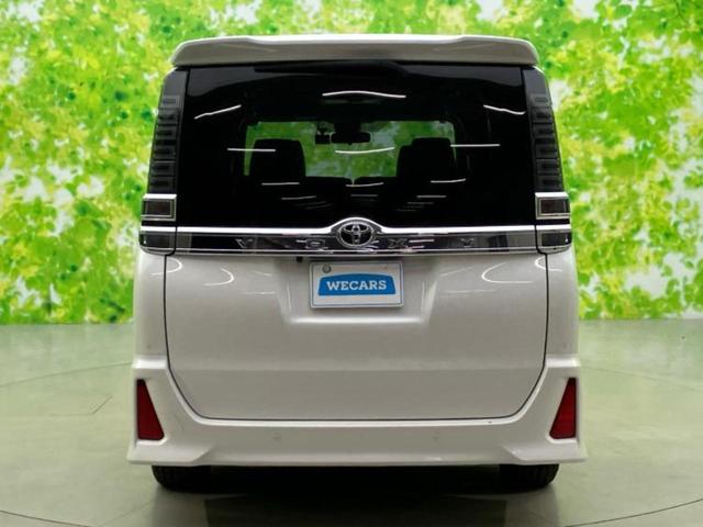 ヴォクシー ＺＳキラメキ３　保証書／純正　１０インチ　ＳＤナビ／フリップダウンモニター　純正　１２．８インチ／衝突安全装置／両側電動スライドドア／車線逸脱防止支援システム／ドライブレコーダー　前後／ヘッドランプ　ＬＥＤ　ドラレコ（47枚目）