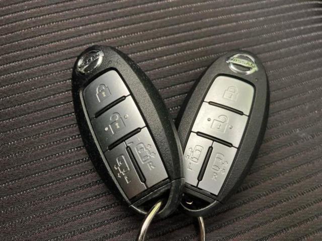 セレナ ハイウェイスターＶセレクション２　新品タイヤ／保証書／純正　ＳＤナビ／フリップダウンモニター／衝突安全装置／両側電動スライドドア／アラウンドビューモニター／車線逸脱防止支援システム／ドライブレコーダー　社外／ヘッドランプ　ＬＥＤ（45枚目）