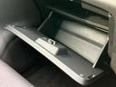 WECARSの展示場では実際に見て、触ってお車をお選びいただけます!知識の豊富な営業スタッフが様々なカーライフをご提案いたします!