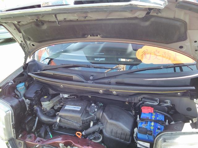 ８インチ大型ナビ！衝突軽減ＣＴＢＡ！両側パワースライドドア！前後ドライブレコーダー！ＥＴＣ！バックカメラ！ロック連動ミラー！Ｂｌｕｅｔｏｏｔｈ！ステアリングスイッチ！サイドバイザー！ＨＩＤ！ＤＶＤ！