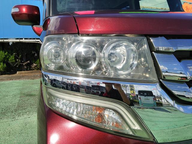 ８インチ大型ナビ！衝突軽減ＣＴＢＡ！両側パワースライドドア！前後ドライブレコーダー！ＥＴＣ！バックカメラ！ロック連動ミラー！Ｂｌｕｅｔｏｏｔｈ！ステアリングスイッチ！サイドバイザー！ＨＩＤ！ＤＶＤ！