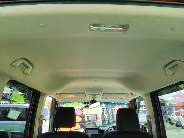 ８インチ大型ナビ！衝突軽減ＣＴＢＡ！両側パワースライドドア！前後ドライブレコーダー！ＥＴＣ！バックカメラ！ロック連動ミラー！Ｂｌｕｅｔｏｏｔｈ！ステアリングスイッチ！サイドバイザー！ＨＩＤ！ＤＶＤ！