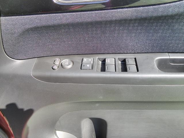 ８インチ大型ナビ！衝突軽減ＣＴＢＡ！両側パワースライドドア！前後ドライブレコーダー！ＥＴＣ！バックカメラ！ロック連動ミラー！Ｂｌｕｅｔｏｏｔｈ！ステアリングスイッチ！サイドバイザー！ＨＩＤ！ＤＶＤ！