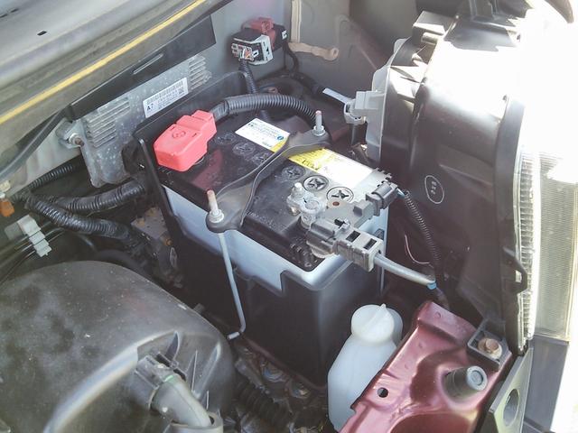 Ｎ－ＢＯＸカスタム Ｇ・Ｌパッケージ　８インチ大型ナビ　両側パワースライドドア　バックカメラ　エンジンスターター　ＥＴＣ　ＵＳＢ　ＡＵＸ　サイドバイザー　プロジェクターＨＩＤ　純正１４インチアルミホイール　Ｂｌｕｅｔｏｏｔｈ　ＤＶＤ（33枚目）