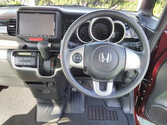 Ｎ－ＢＯＸカスタム Ｇ・Ｌパッケージ　８インチ大型ナビ　両側パワースライドドア　バックカメラ　エンジンスターター　ＥＴＣ　ＵＳＢ　ＡＵＸ　サイドバイザー　プロジェクターＨＩＤ　純正１４インチアルミホイール　Ｂｌｕｅｔｏｏｔｈ　ＤＶＤ（39枚目）