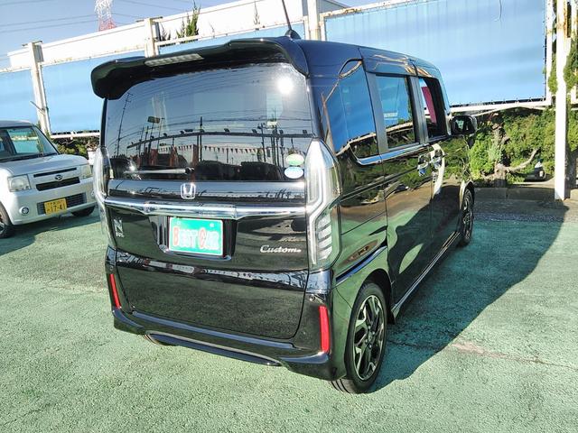 Ｎ－ＢＯＸカスタム Ｇ・Ｌターボホンダセンシング　大型８インチナビ　ターボ　両側パワースライドドア　バックカメラ　ビルトインＥＴＣ　ホンダセンシング　アダプティブクルーズコントロール　サイドバイザー　車線逸脱装置　ステアリングスイッチ（21枚目）