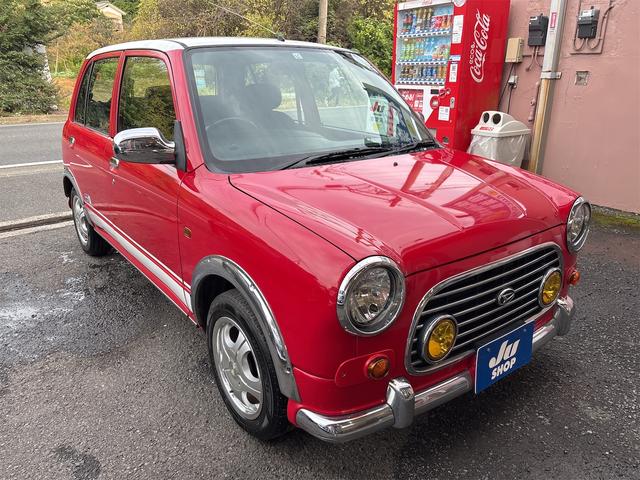 ミラジーノ ミニライトスペシャル　オートマチック車　集中ドアロック　盗難防止システム　フォグランプ　フロアマット　電格ミラー　エアバッグ　パワステ　パワーウィンドウ（8枚目）