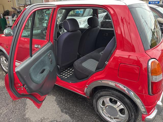 ミラジーノ ミニライトスペシャル　オートマチック車　集中ドアロック　盗難防止システム　フォグランプ　フロアマット　電格ミラー　エアバッグ　パワステ　パワーウィンドウ（24枚目）