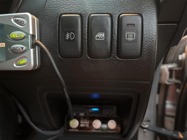 コペン アクティブトップ　修復歴無　電動オープン　キーレス　スペアキー　１４インチ社外アルミホイール　ナビ　ドライブレコーダー　５速マニュアル車　ナビ　ＤＴＶ　ＨＫＳ水温計　ＥＴＣ車載器　ターボ（41枚目）