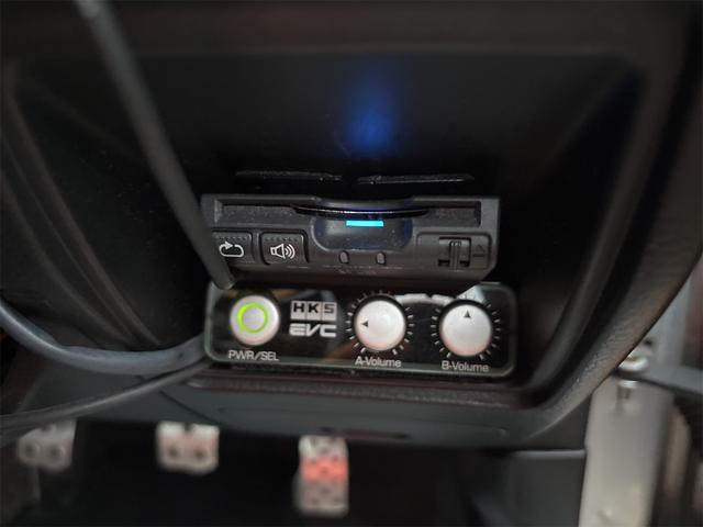 コペン アクティブトップ　修復歴無　電動オープン　キーレス　スペアキー　１４インチ社外アルミホイール　ナビ　ドライブレコーダー　５速マニュアル車　ナビ　ＤＴＶ　ＨＫＳ水温計　ＥＴＣ車載器　ターボ（42枚目）
