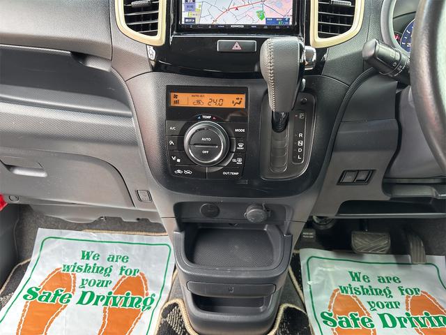 ソリオバンディット DJE Jスタイル レーダーブレーキサポートII 4WD 両側パワースライドドア クルーズコントロール 運転席・助手席ヒートシーター アイドリングストップ スマートキー スペアキー リアスポイラー バイザー フロアマット(42枚目)