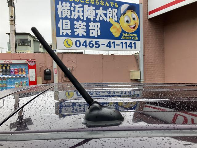 ワゴンＲスティングレー Ｘ　修復歴無　オートマチック車　メンテナンスノート　スマートキー２個　プッシュスタート　ＥＴＣ　ＨＩＤヘッドライト　フォグランプ　オートＡＣ　純正アルミホイール　電動格納ミラー　革巻ステアリング　Ｐガラス（17枚目）