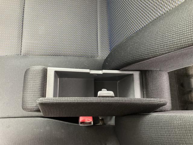 ワゴンＲスティングレー Ｘ　修復歴無　オートマチック車　メンテナンスノート　スマートキー２個　プッシュスタート　ＥＴＣ　ＨＩＤヘッドライト　フォグランプ　オートＡＣ　純正アルミホイール　電動格納ミラー　革巻ステアリング　Ｐガラス（56枚目）