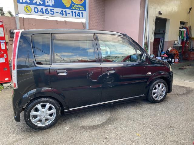 ムーヴ カスタム　ＲＳ　修復歴無　オートマチック車　ターボ　ステアリングシフト　エンジン形式ＪＢ　４ＡＴ　ＥＴＣ　ナビ　ＤＴＶ　ＨＩＤ　アルミホイール　キーレスエントリー　スペアキー　マット　ドアバイザー　記録簿　オートＡＣ（4枚目）