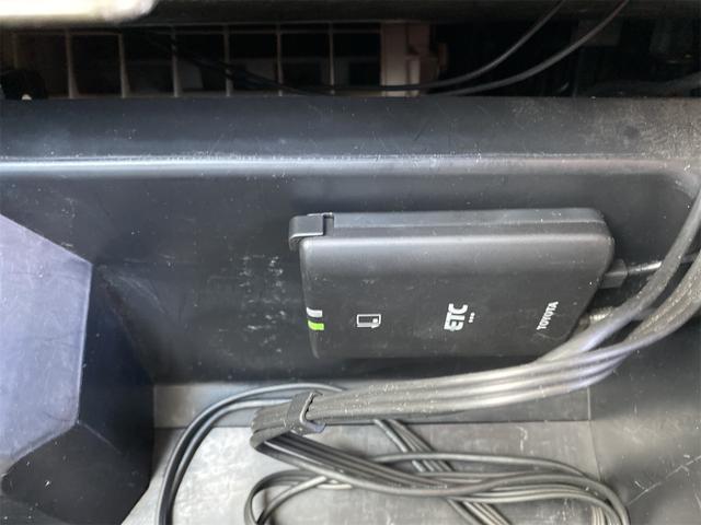 ムーヴ カスタム　ＲＳ　修復歴無　オートマチック車　ターボ　ステアリングシフト　エンジン形式ＪＢ　４ＡＴ　ＥＴＣ　ナビ　ＤＴＶ　ＨＩＤ　アルミホイール　キーレスエントリー　スペアキー　マット　ドアバイザー　記録簿　オートＡＣ（38枚目）