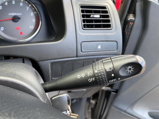 ムーヴ カスタム　ＲＳ　修復歴無　オートマチック車　ターボ　ステアリングシフト　エンジン形式ＪＢ　４ＡＴ　ＥＴＣ　ナビ　ＤＴＶ　ＨＩＤ　アルミホイール　キーレスエントリー　スペアキー　マット　ドアバイザー　記録簿　オートＡＣ（41枚目）