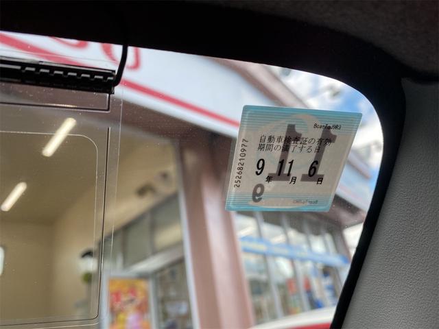 ムーヴ カスタム　ＲＳ　修復歴無　オートマチック車　ターボ　ステアリングシフト　エンジン形式ＪＢ　４ＡＴ　ＥＴＣ　ナビ　ＤＴＶ　ＨＩＤ　アルミホイール　キーレスエントリー　スペアキー　マット　ドアバイザー　記録簿　オートＡＣ（66枚目）