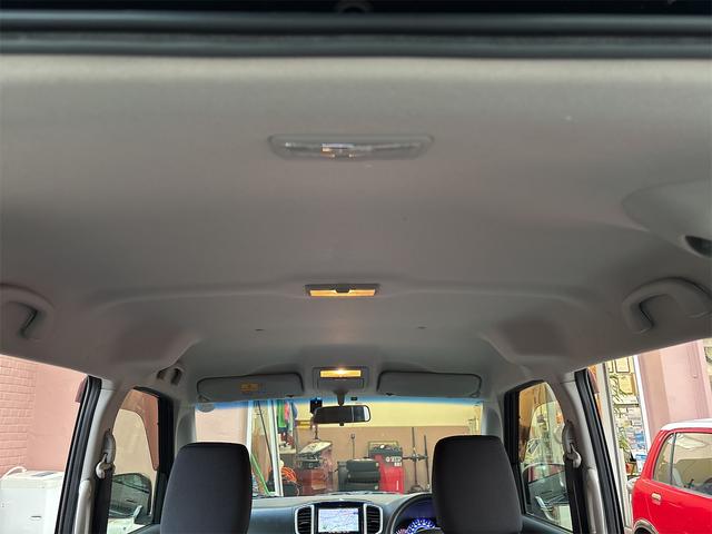 ソリオ Ｘ　レーダーブレーキサポートＩＩ装着車　修復歴無　クルーズコントロール　ナビ　ＤＴＶ　バックカメラ　ＥＴＣ　ドライブレコーダー　スマートキー　プッシュスタート　ＩＳＯＦＩＸ装備　オートエアコン　純正アルミ（19枚目）