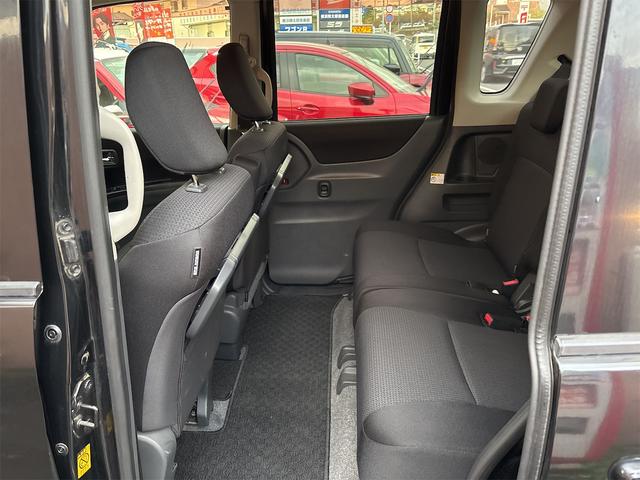 ソリオ Ｘ　レーダーブレーキサポートＩＩ装着車　修復歴無　クルーズコントロール　ナビ　ＤＴＶ　バックカメラ　ＥＴＣ　ドライブレコーダー　スマートキー　プッシュスタート　ＩＳＯＦＩＸ装備　オートエアコン　純正アルミ（29枚目）