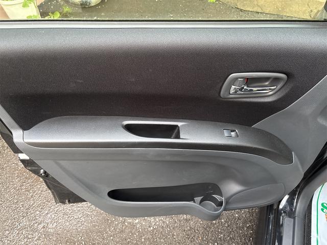 ソリオ Ｘ　レーダーブレーキサポートＩＩ装着車　修復歴無　クルーズコントロール　ナビ　ＤＴＶ　バックカメラ　ＥＴＣ　ドライブレコーダー　スマートキー　プッシュスタート　ＩＳＯＦＩＸ装備　オートエアコン　純正アルミ（34枚目）