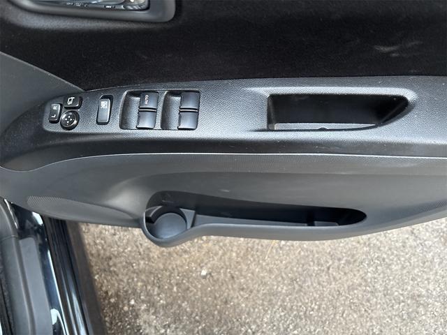 ソリオ Ｘ　レーダーブレーキサポートＩＩ装着車　修復歴無　クルーズコントロール　ナビ　ＤＴＶ　バックカメラ　ＥＴＣ　ドライブレコーダー　スマートキー　プッシュスタート　ＩＳＯＦＩＸ装備　オートエアコン　純正アルミ（53枚目）