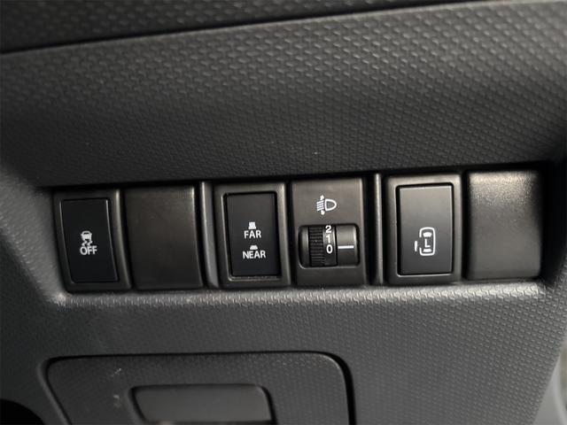 ソリオ Ｘ　レーダーブレーキサポートＩＩ装着車　修復歴無　クルーズコントロール　ナビ　ＤＴＶ　バックカメラ　ＥＴＣ　ドライブレコーダー　スマートキー　プッシュスタート　ＩＳＯＦＩＸ装備　オートエアコン　純正アルミ（57枚目）