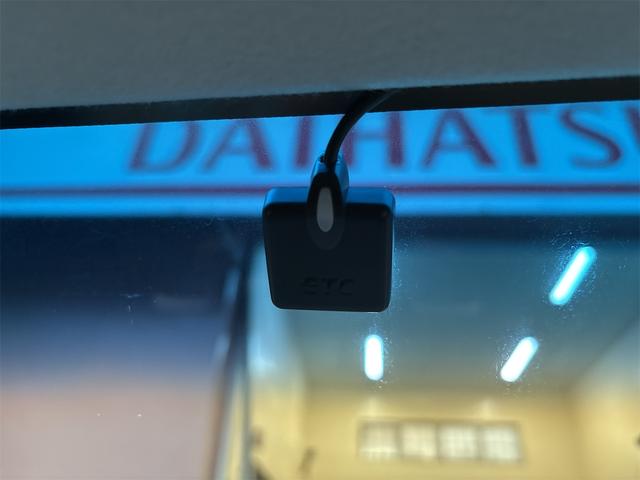 ソリオ Ｘ　レーダーブレーキサポートＩＩ装着車　修復歴無　クルーズコントロール　ナビ　ＤＴＶ　バックカメラ　ＥＴＣ　ドライブレコーダー　スマートキー　プッシュスタート　ＩＳＯＦＩＸ装備　オートエアコン　純正アルミ（66枚目）