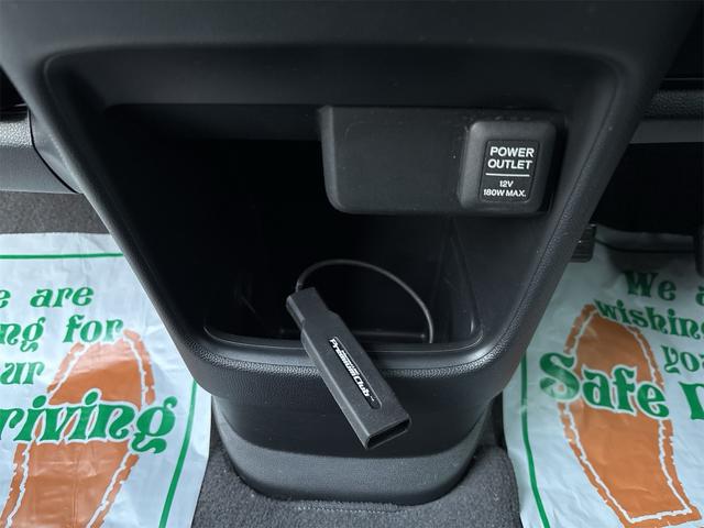 Ｎ－ＯＮＥ ツアラー・Ａパッケージ　修復歴無し　純正ナビ　ＤＴＶ　バックカメラ　ＥＴＣ　シティブレーキアクティブシステム搭載　ブラックインテリア　スマートキー　クルーズコントロール　パドルシフト　ＥＣＯＮスイッチ　取扱説明書（46枚目）