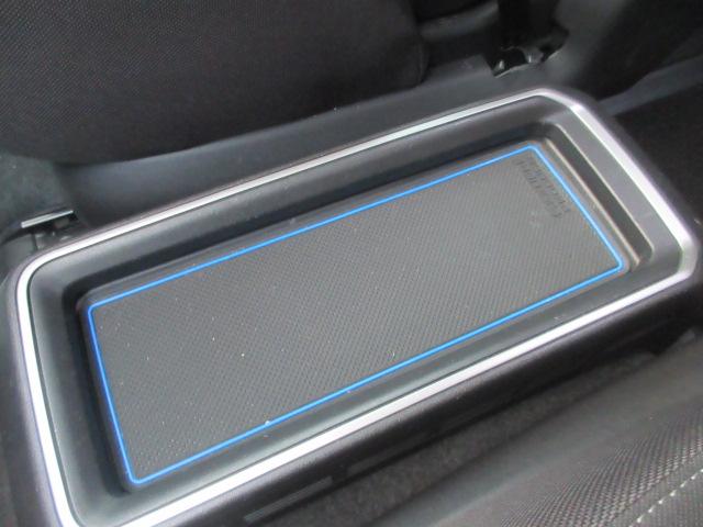 セレナ ｅ－パワー　ハイウェイスターＶ　●ナビ●ＥＴＣ２．０●３６０度ドラレコ＋リヤ●マット●プロパイロット●後席モニター●ブレーキホールド●オートライト●オートエアコン●リヤエアコン●セカンドシートスライド●室内ＬＥＤ●純正アルミあり（41枚目）