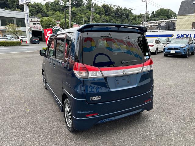 デリカＤ：２ Ｘ　ＥＴＣ　両側スライド・片側電動　スマートキー　電動格納ミラー　ＣＶＴ　アルミホイール　ＣＤ　ミュージックプレイヤー接続可　盗難防止システム　衝突安全ボディ　ＡＢＳ　エアコン　パワーステアリング（22枚目）