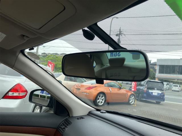 ブルーバードシルフィ ２０Ｍ　ＥＴＣ　ナビ　ＴＶ　オートライト　ＣＶＴ　スマートキー　電動格納ミラー　盗難防止システム　衝突安全ボディ　ＡＢＳ　エアコン　パワーステアリング（47枚目）