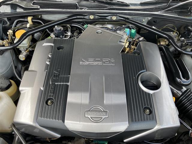 グロリア ２５０ＴＸ　４０ｔｈアニバーサリー　ＴＶ　アルミホイール　ＡＴ　電動格納ミラー　ＣＤ　カセット　ＡＢＳ　エアコン　パワーステアリング　パワーウィンドウ（34枚目）