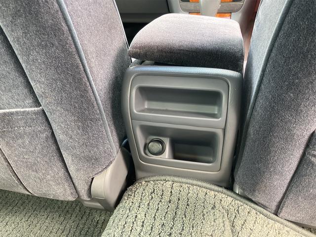 グロリア ２５０ＴＸ　４０ｔｈアニバーサリー　ＴＶ　アルミホイール　ＡＴ　電動格納ミラー　ＣＤ　カセット　ＡＢＳ　エアコン　パワーステアリング　パワーウィンドウ（57枚目）