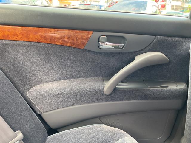 グロリア ２５０ＴＸ　４０ｔｈアニバーサリー　ＴＶ　アルミホイール　ＡＴ　電動格納ミラー　ＣＤ　カセット　ＡＢＳ　エアコン　パワーステアリング　パワーウィンドウ（59枚目）