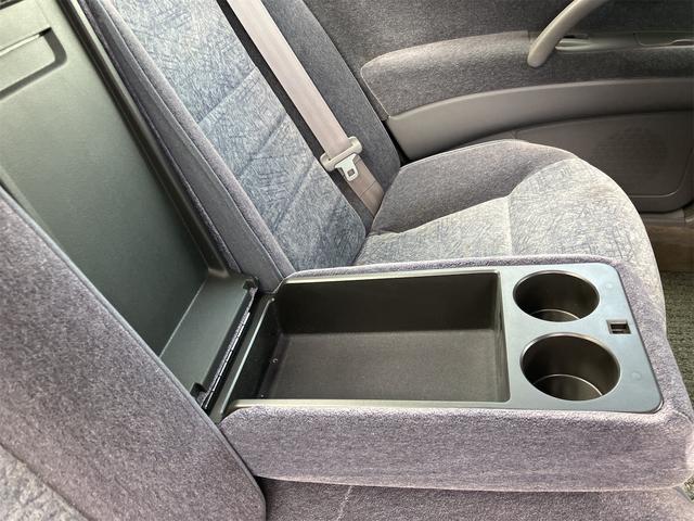 グロリア ２５０ＴＸ　４０ｔｈアニバーサリー　ＴＶ　アルミホイール　ＡＴ　電動格納ミラー　ＣＤ　カセット　ＡＢＳ　エアコン　パワーステアリング　パワーウィンドウ（60枚目）