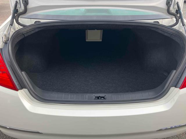 ティアナ ２５０ＸＬ　ドライブレコーダー　ＥＴＣ　バックカメラ　ナビ　ＴＶ　アルミホイール　オートライト　ＣＶＴ　スマートキー　電動格納ミラー　盗難防止システム　カーテンエアバッグ　ＣＤ　ミュージックプレイヤー接続可（19枚目）